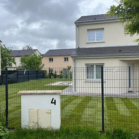 Superbe Maison Avec Jardin Bezannes Exterior foto